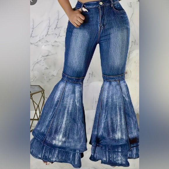 Plus Size Flare Leg Stretch Jeans - Picture 5 of 5